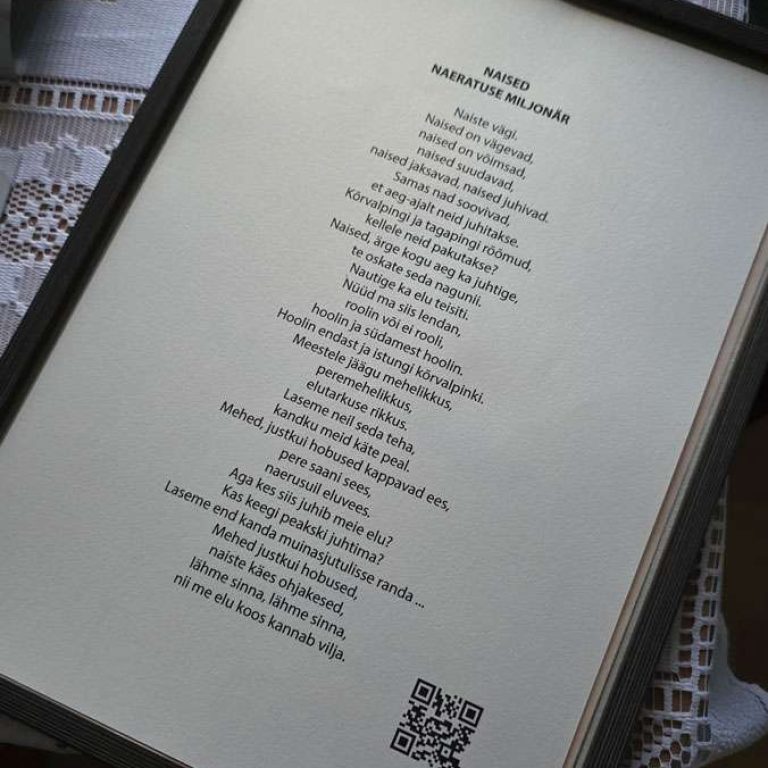 Raamitud luuletus, eritellimus